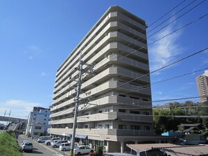 ロイヤル竜王外観写真