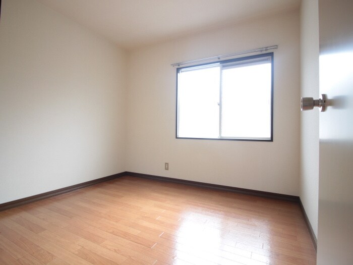物件内観写真14　(居室)