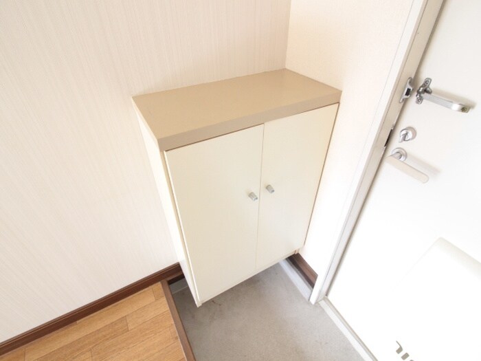物件内観写真16　(靴箱)