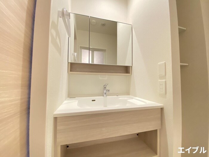 物件内観写真11　(洗面)