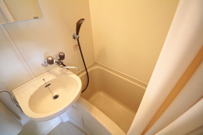 物件内観写真9　(バス／シャワールーム等)