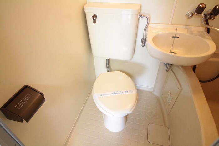 物件内観写真10　(トイレ)