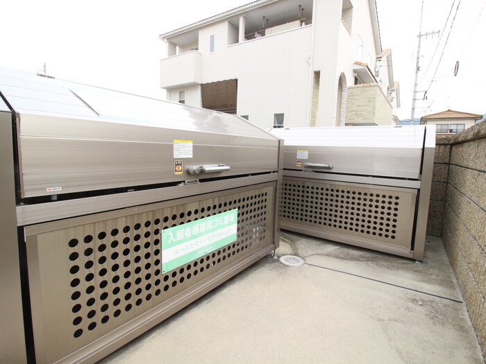 物件外観写真6　(建物設備)