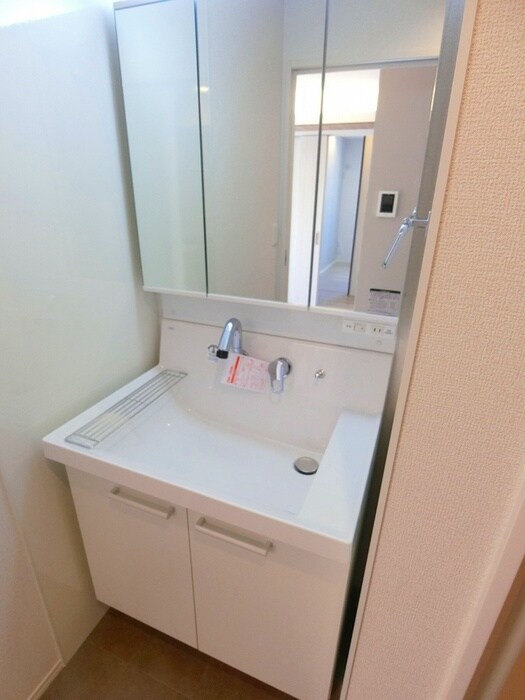 物件内観写真10　(洗面)