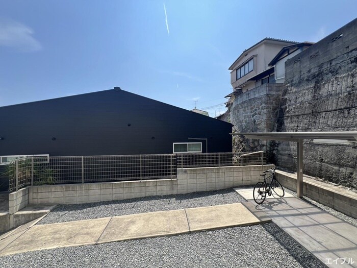 物件内観写真16　(室内からの展望)