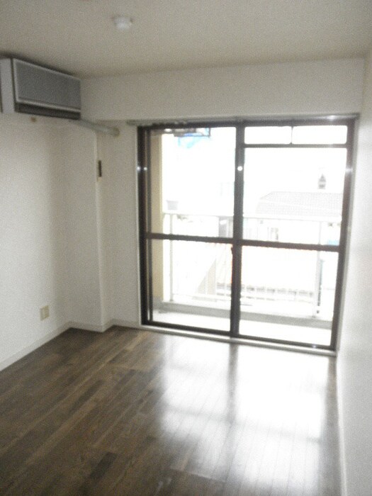 物件内観写真11　(居室)