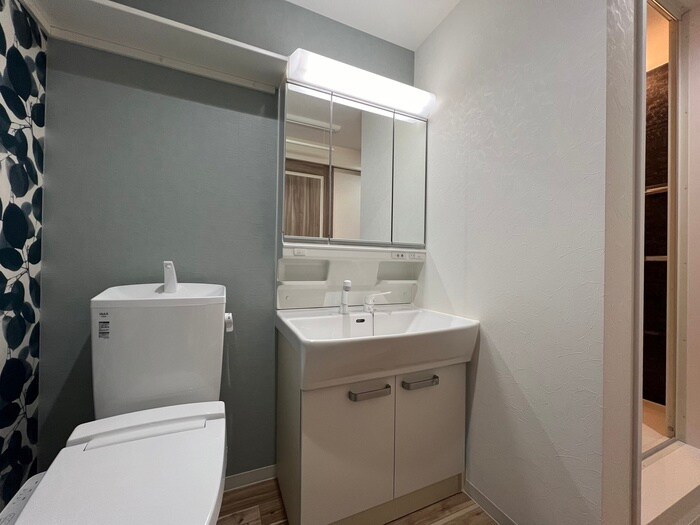 物件内観写真11　(洗面)