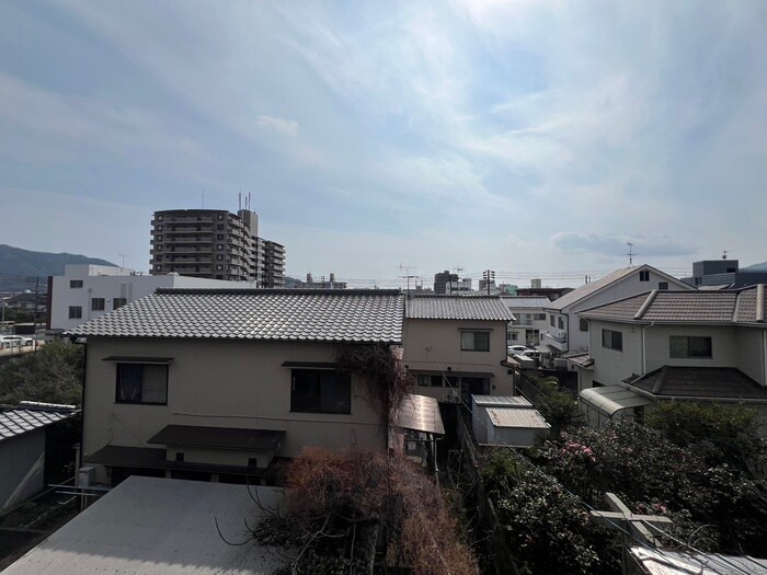 物件内観写真13　(室内からの展望)