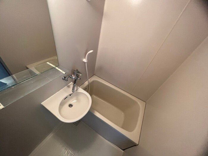 物件内観写真9　(バス／シャワールーム等)