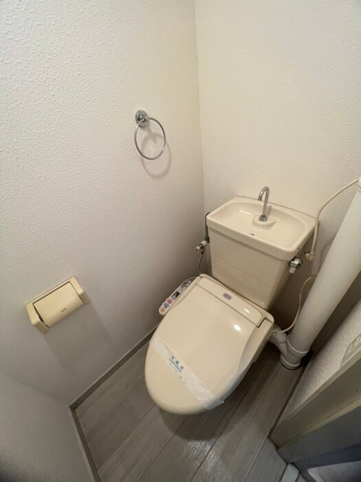 物件内観写真11　(トイレ)