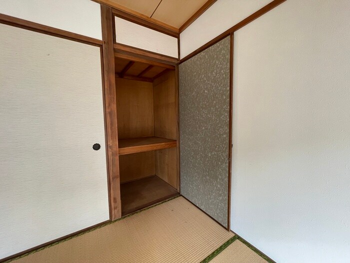 物件内観写真10　(収納)
