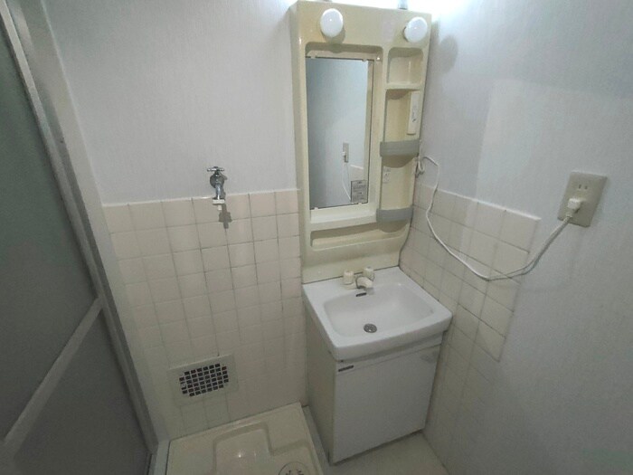 物件内観写真11　(洗面)