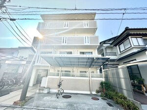 プルメリア外観写真