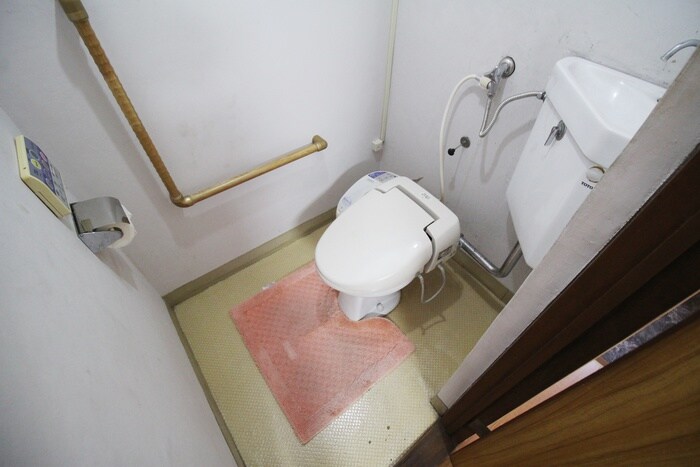 物件内観写真7　(トイレ)