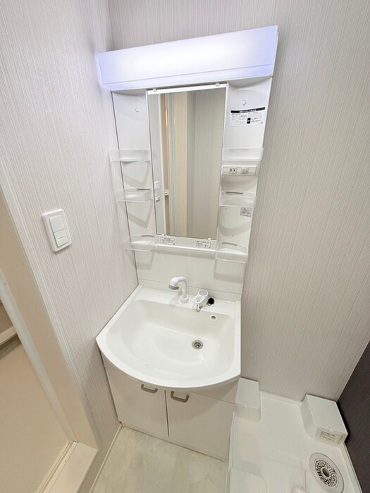 物件内観写真12　(洗面)