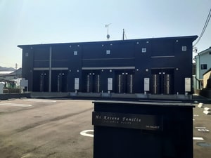 ハイ　ロザーナ　ファミリア外観写真