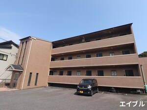 ロワールタケウチ外観写真