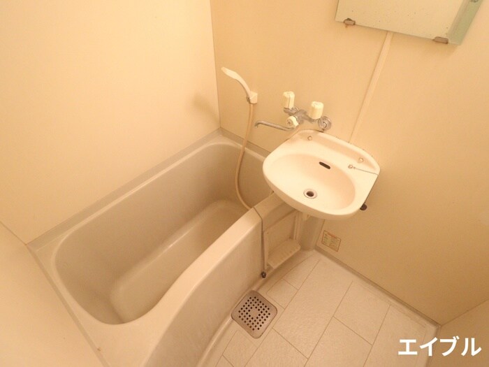 物件内観写真9　(バス／シャワールーム等)