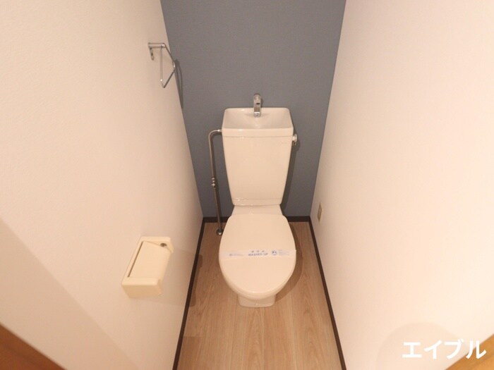 物件内観写真11　(トイレ)