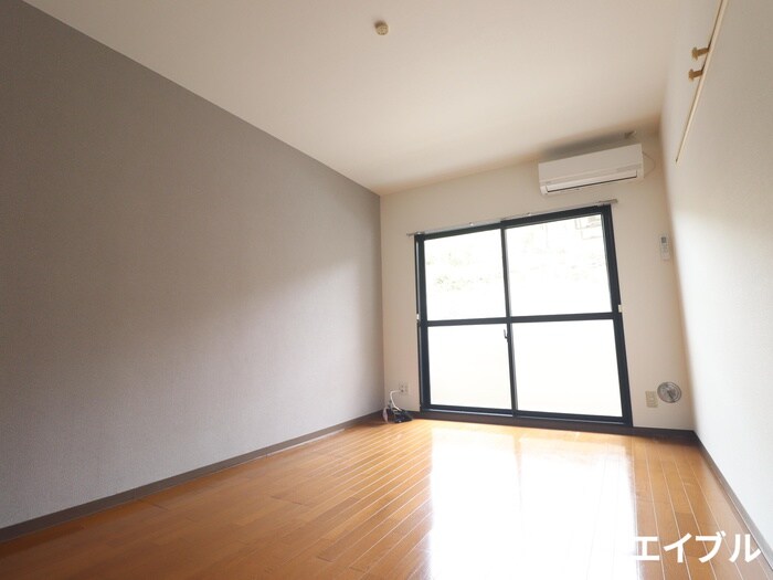 物件内観写真13　(居室)