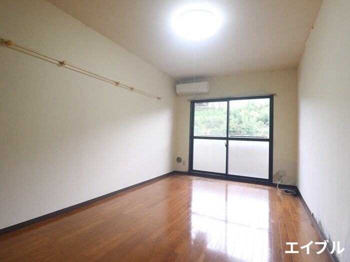 物件内観写真13　(居室)