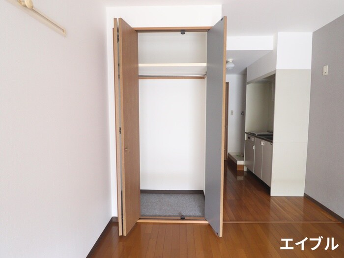 物件内観写真14　(収納)