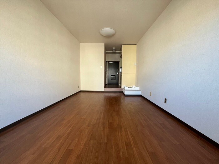 物件内観写真5　(居室)