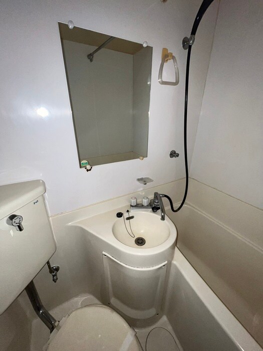 物件内観写真9　(洗面)