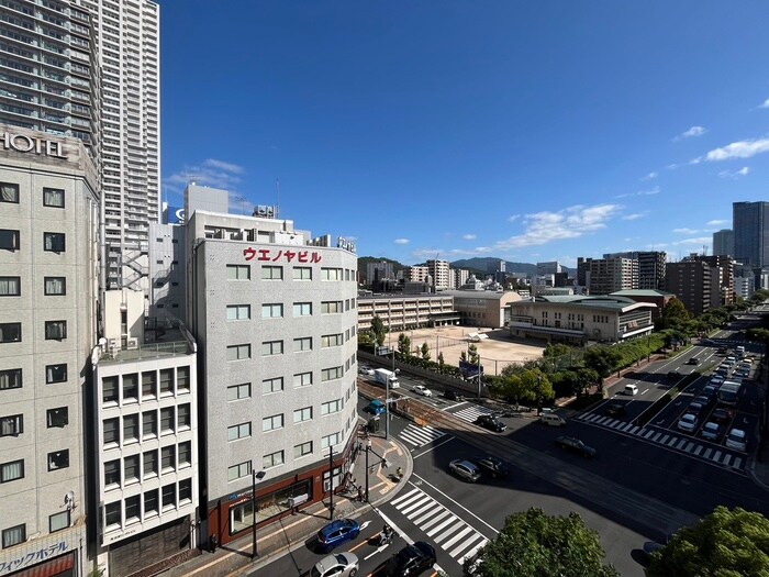 物件内観写真13　(室内からの展望)