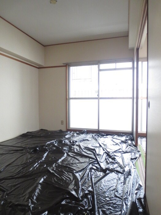 物件内観写真15　(室内からの展望)