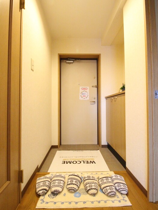 物件内観写真17　(玄関)