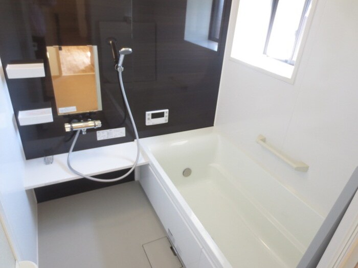 物件内観写真11　(バス／シャワールーム等)