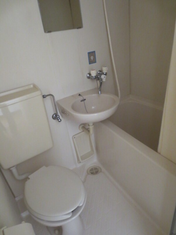 バス／シャワールーム等