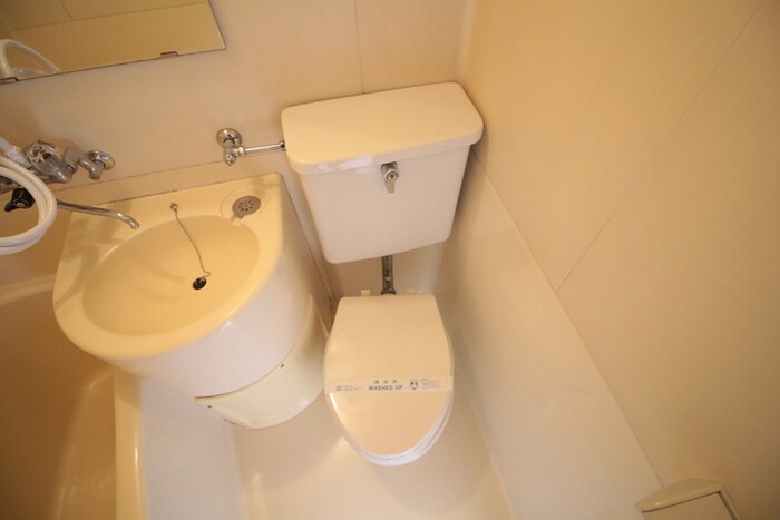 物件内観写真11　(トイレ)