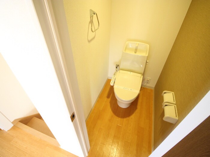 物件内観写真10　(トイレ)