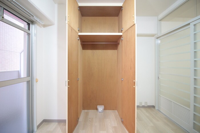 物件内観写真11　(収納)