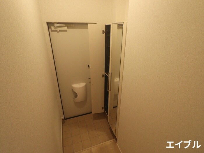 物件内観写真16　(靴箱)