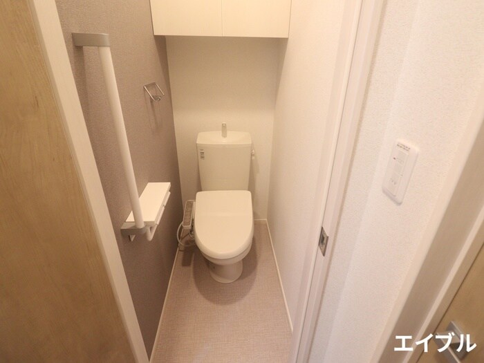 物件内観写真11　(トイレ)