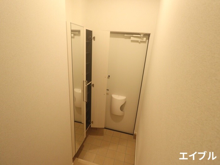 物件内観写真16　(靴箱)