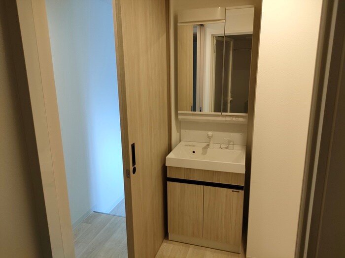 物件内観写真11　(洗面)