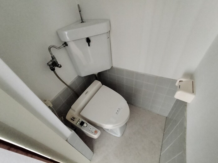 物件内観写真14　(トイレ)