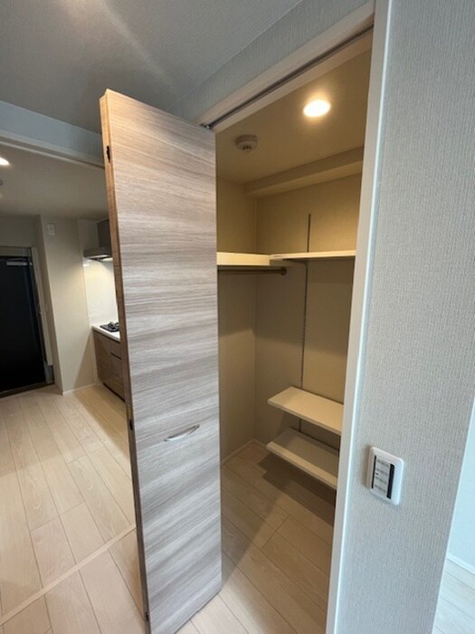 物件内観写真13　(収納)