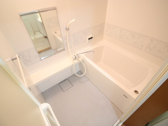 物件内観写真9　(バス／シャワールーム等)