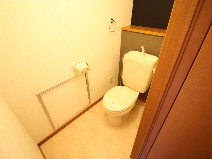 物件内観写真11　(トイレ)