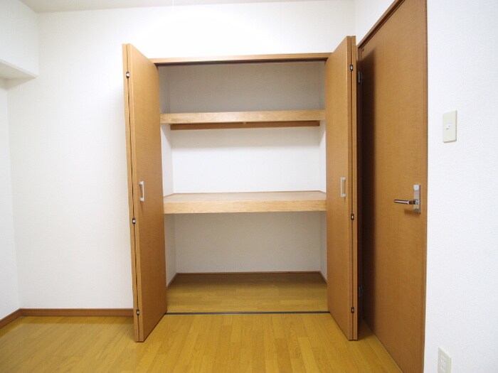 物件内観写真14　(収納)