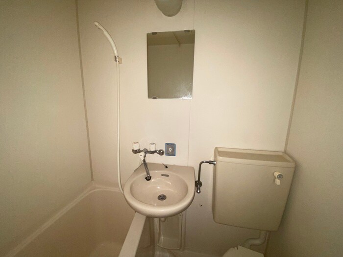 物件内観写真10　(洗面)