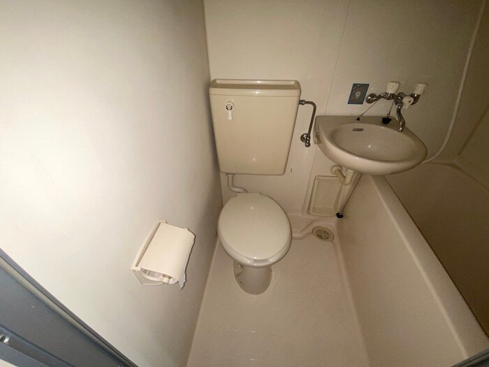 物件内観写真11　(トイレ)