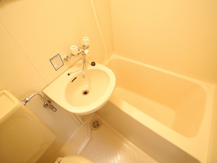 物件内観写真11　(バス／シャワールーム等)