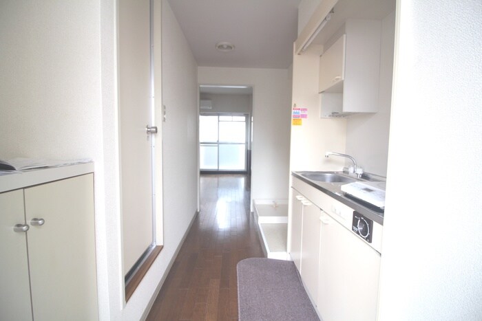 物件内観写真17　(廊下)