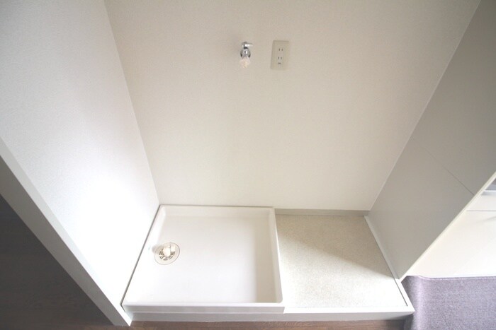 物件内観写真22　(洗濯機置場)